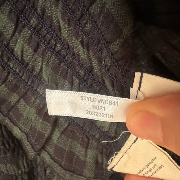 Madewell Lucie Bubble-Sleeve Smocked Peasant Top in Plaid (green/blue) - Picture 6 of 6